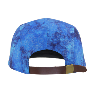 Disesuaikan 5 Panel Camp Caps Dengan Semua Over Sublimation Printing Dan Woven Patch Logo